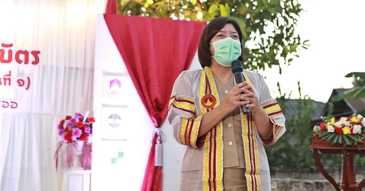 คณะพยาบาลศาสตร์ มหาวิทยาลัยพะเยา เข้าร่วมพิธีมอบใบปริญญาบัตรสำหรับนักเรียนผู้สูงอายุรุ่นที่ 1 ณ โรงเรียนพุทธศาสตร์วัดบุญชุม ตำบลห้วยลาน อำเภอดอกคำใต้ จังหวัดพะเยา