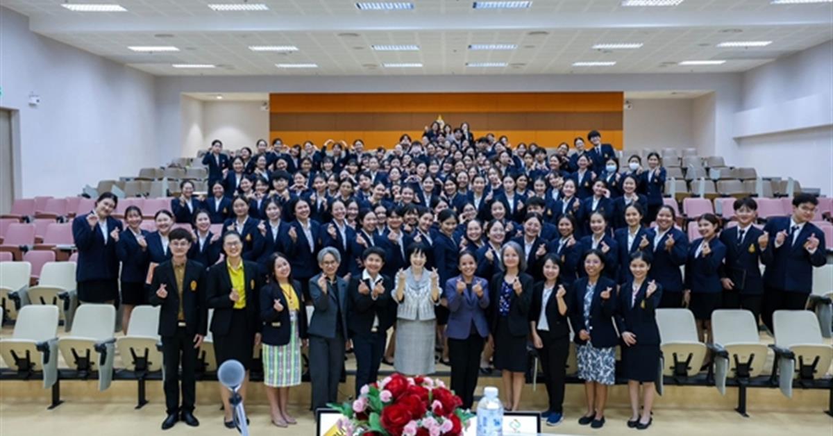 คณะพยาบาลศาสตร์ มหาวิทยาลัยพะเยา เข้าร่วมโครงการ “ต้นกล้านักวิจัยและนวัตกรรมทางการพยาบาล” ณ มหาวิทยาลัยแม่ฟ้าหลวง
