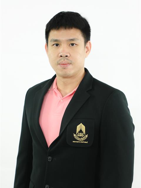 นายพลาวัน สรรพนิช