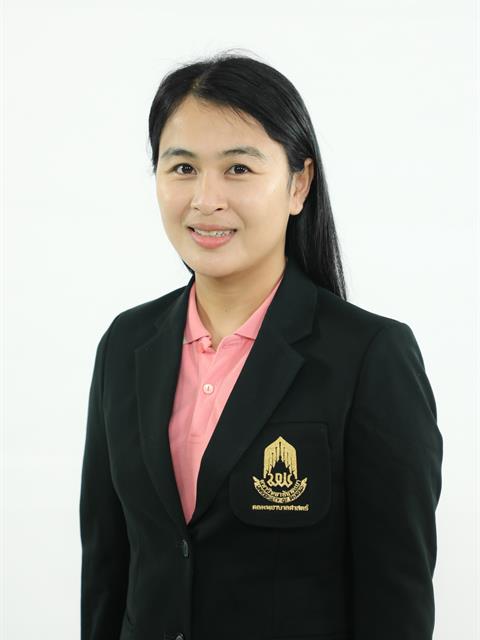 นางสาวนิตยา ชมชื่น